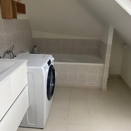 Maison Hypercentre Avec Parking *